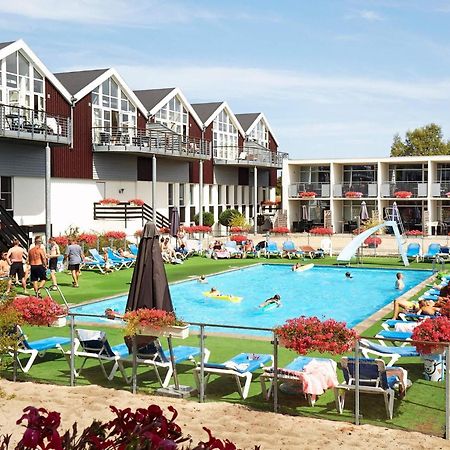 5 Person Holiday Home On A Holiday Park In Glesborg Exteriör bild