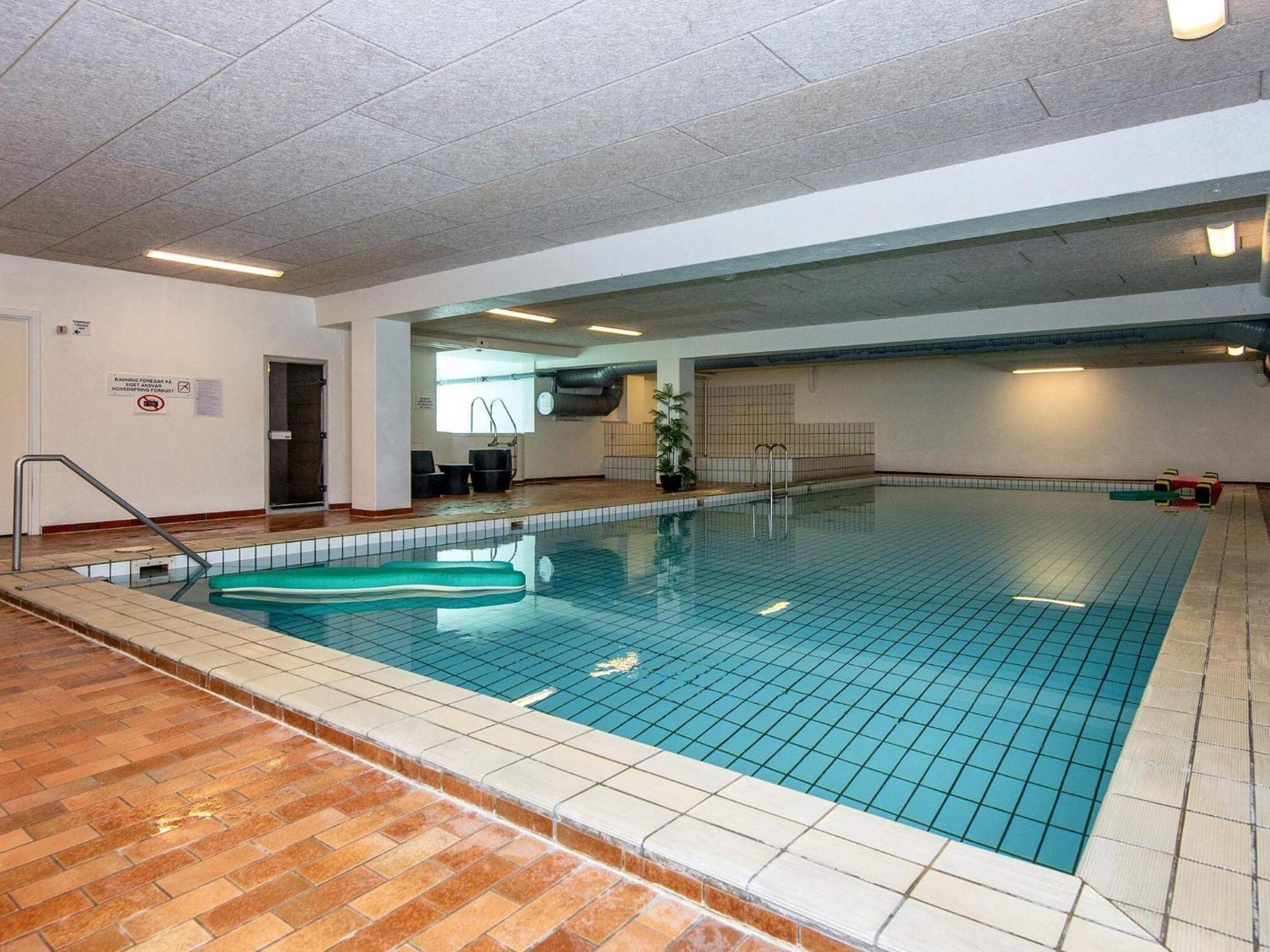 5 Person Holiday Home On A Holiday Park In Glesborg Exteriör bild