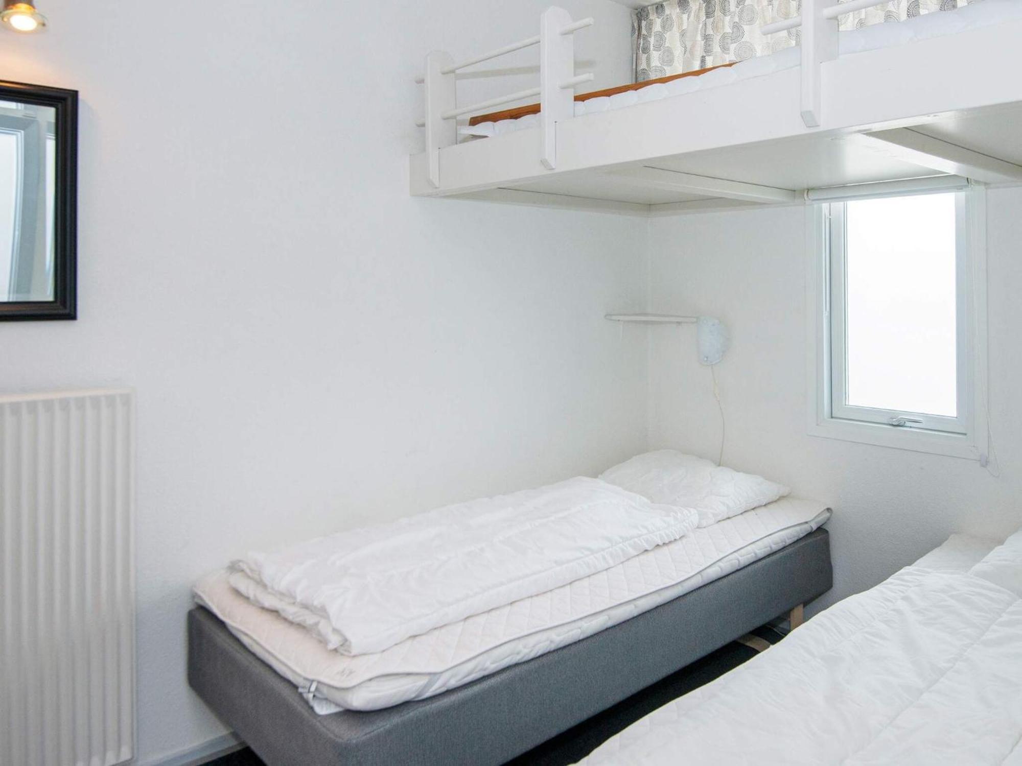 5 Person Holiday Home On A Holiday Park In Glesborg Exteriör bild